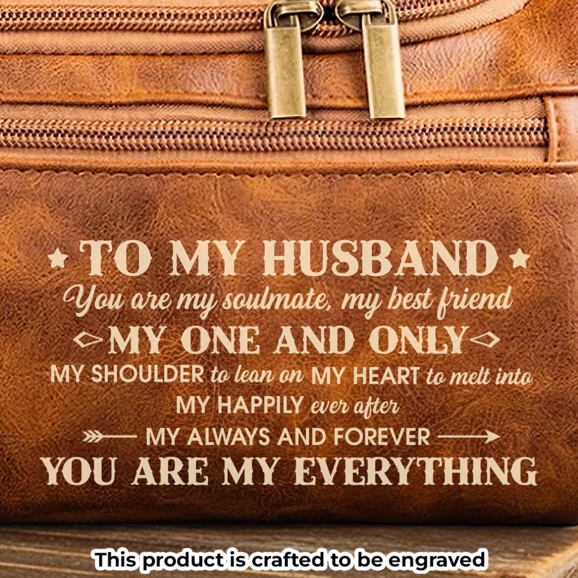 Personalized Engraved Leather Toiletry Bag | Custom Print on Demand, Factory Direct - Leather Toiletry Bag Detail | Wholesale POD Supplier | MCDFL